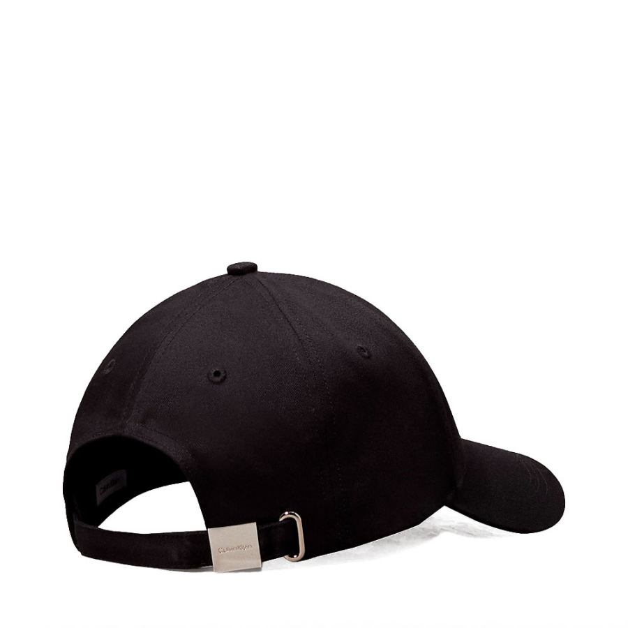 casquette-en-twill-avec-logo-metallique