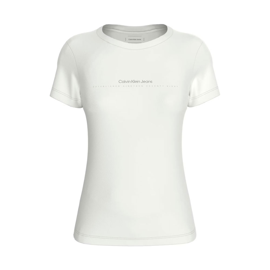 camiseta-slim-con-logo