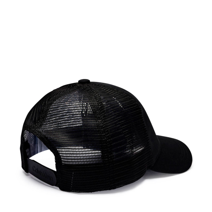 cappello-trucker-con-patch-in-gomma