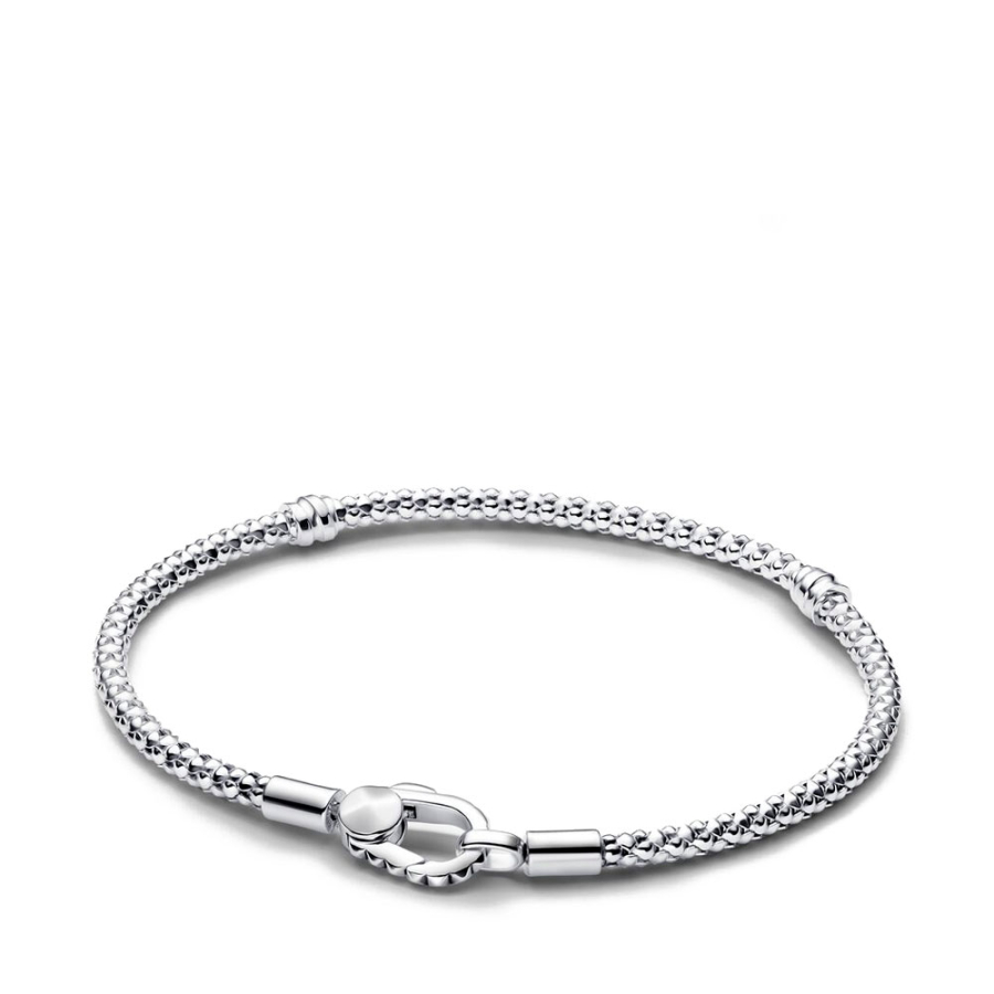 bracciale-pandora-moments-con-catena-e-chiusura-borchiata-593681c00