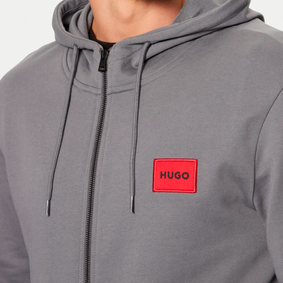 hoodie-mit-regular-passform-und-logo-etikett