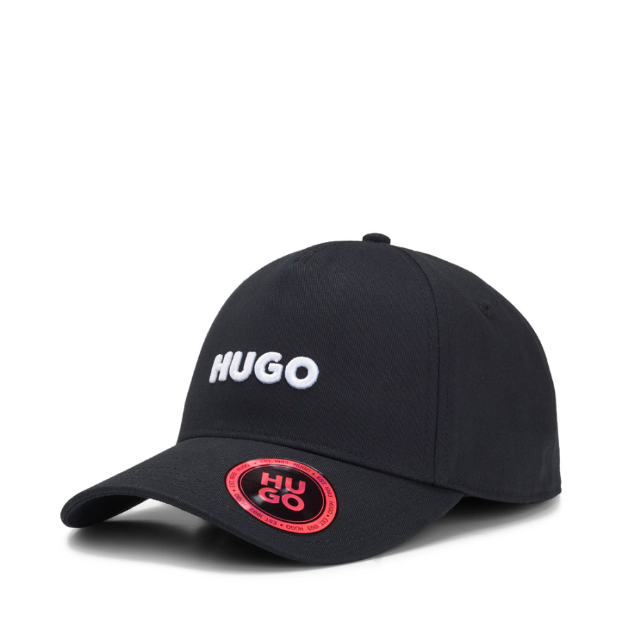 cap-with-logo-on-the-front-and-on-the-visor