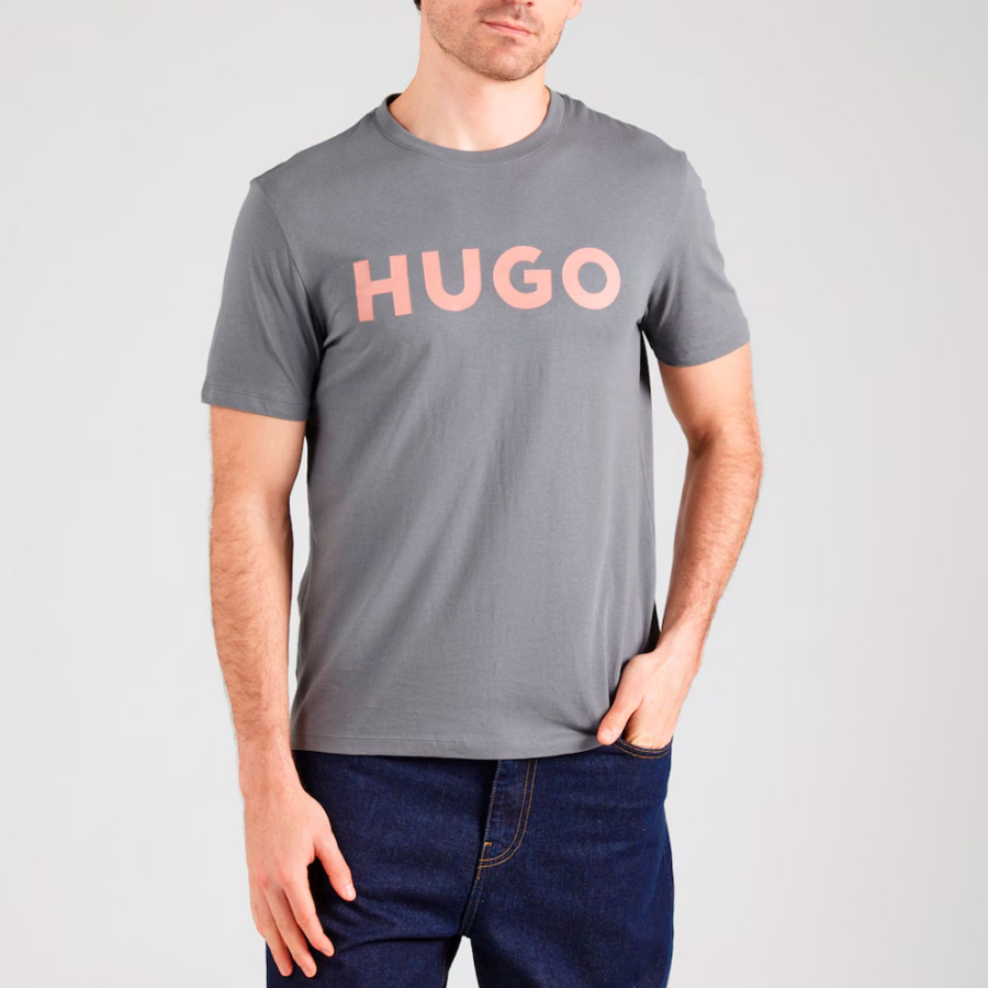 camiseta-regular-fit-con-logo-estampado