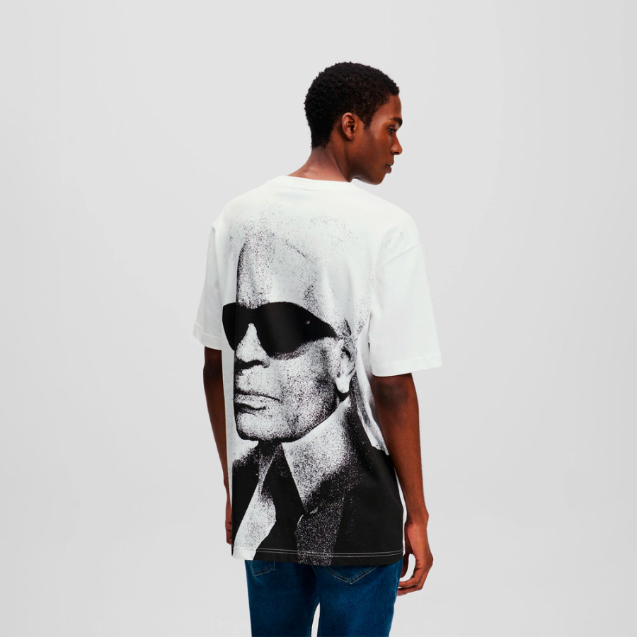 camiseta-con-estampado-grafico-de-karl