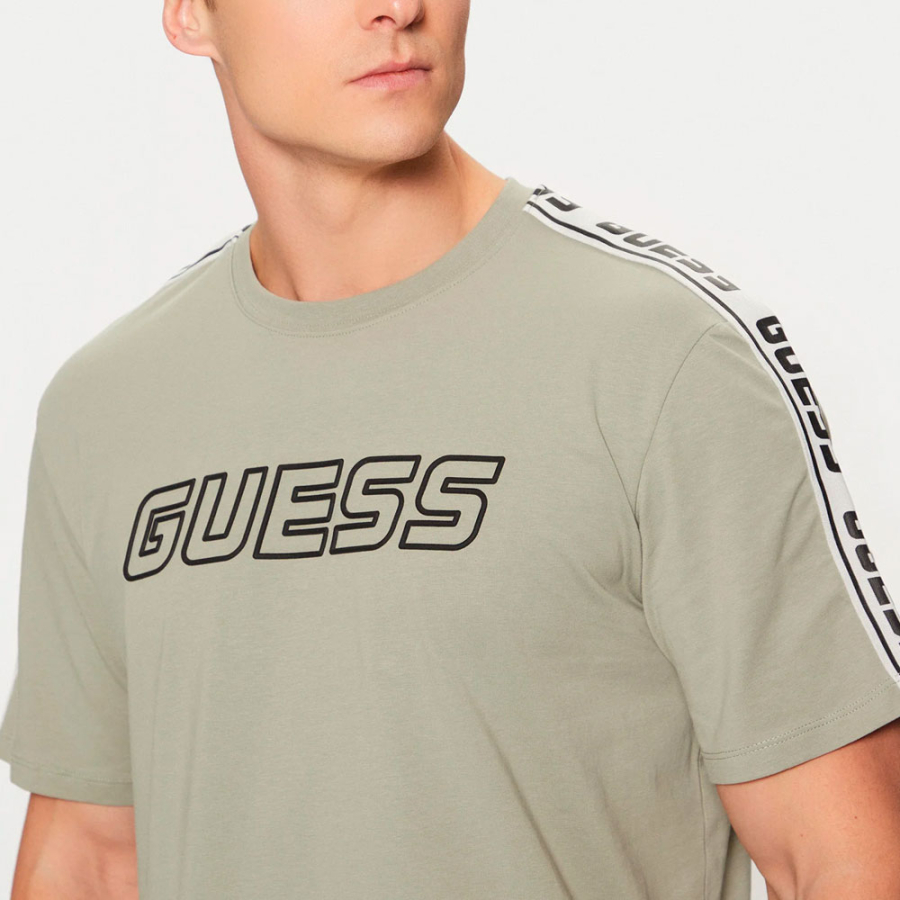 t-shirt-stretch-com-logotipo-frontal