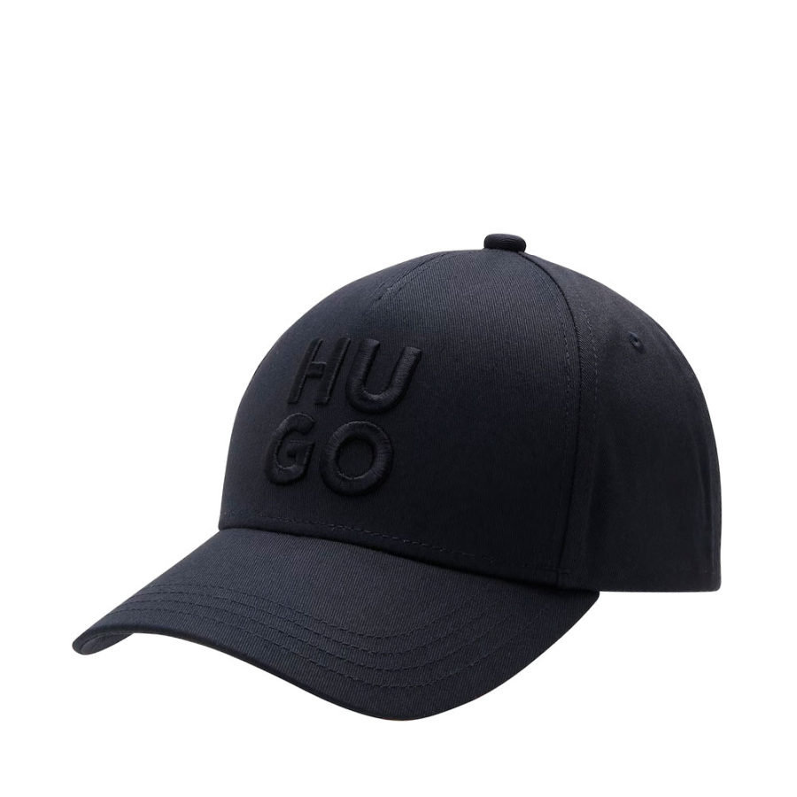 cap-with-logo-on-the-front-and-on-the-visor