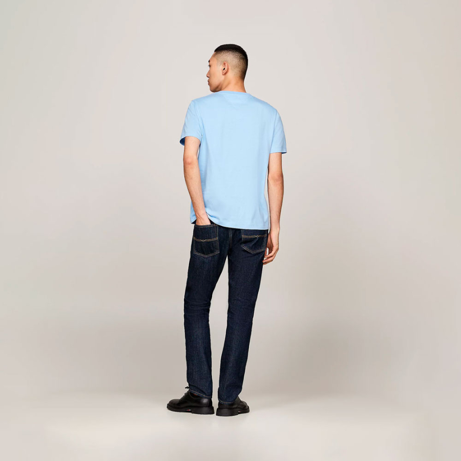 t-shirt-with-chest-pocket