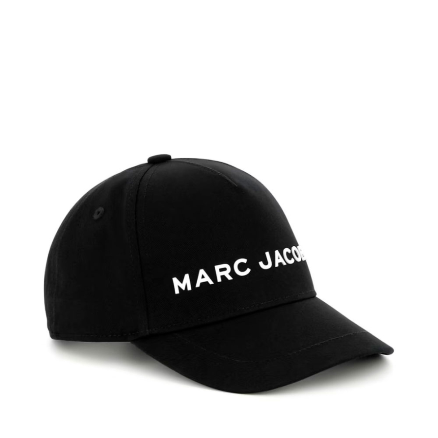 casquette-avec-nom-de-marque-pour-enfants