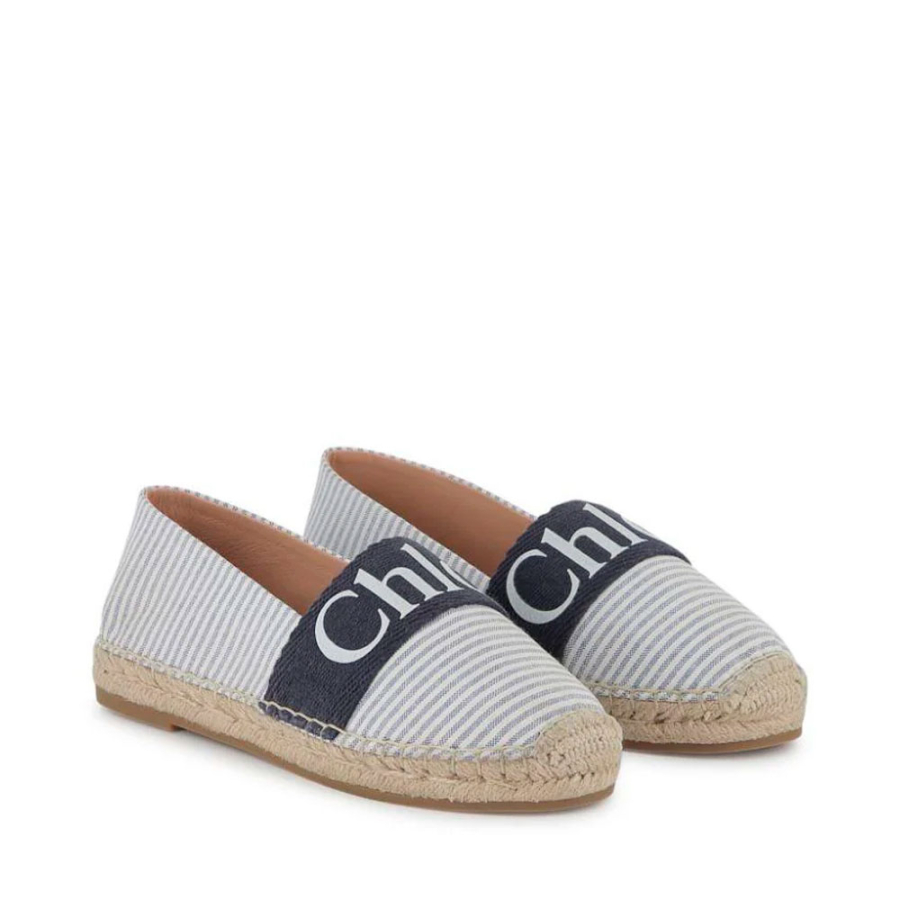 espadrilles-au-nom-de-la-marque-pour-enfants