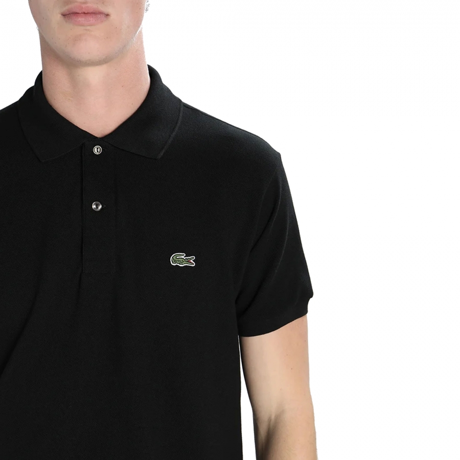 Klassisches Lacoste Polo