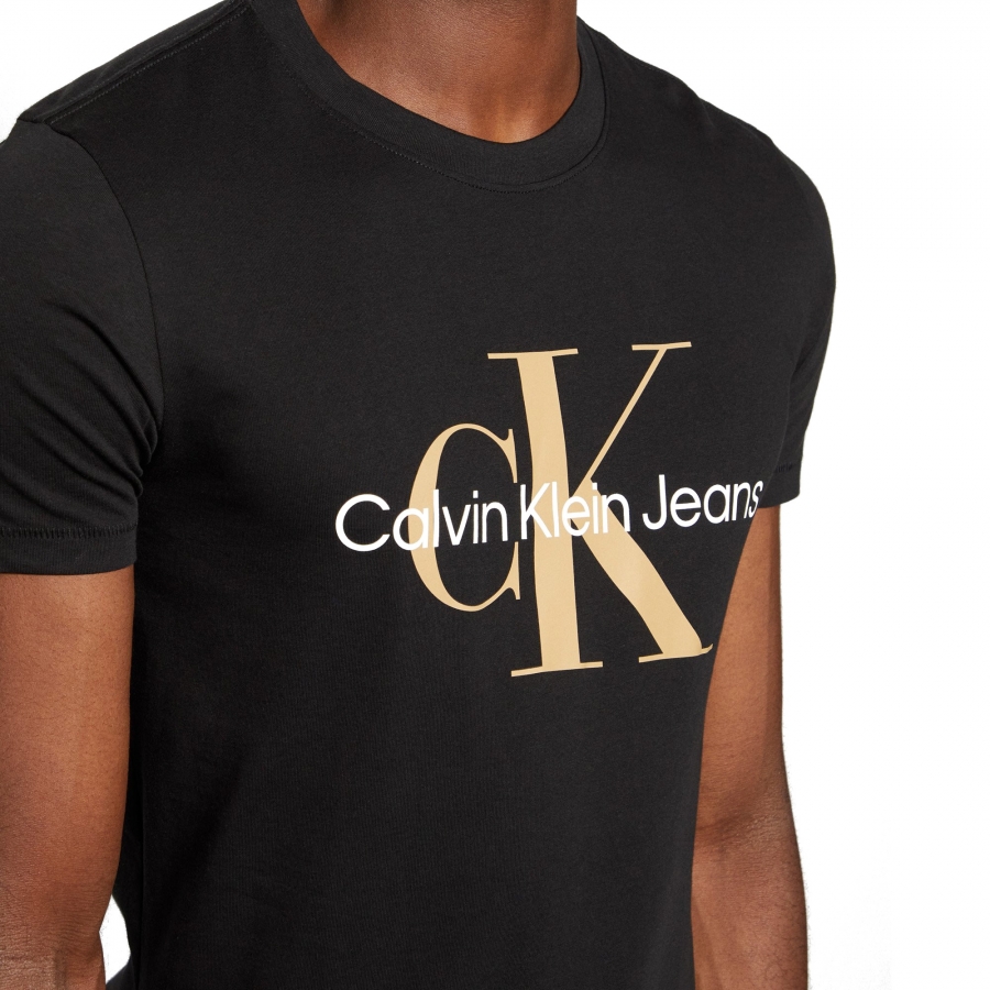 Camiseta Calvin Klein Jeans